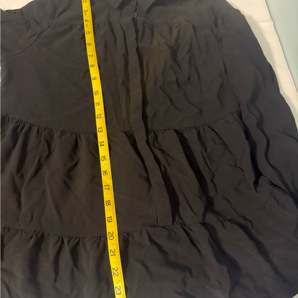 Versona Women’s Long Sleeve Button Down Shirt Size S - Picture 8 of 8